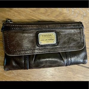 Fossil wallet